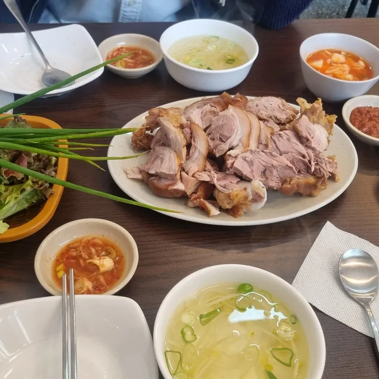 후평왕족발 업체 이미지