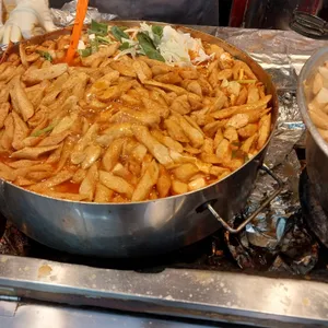 6.25 떡볶이 업체 이미지