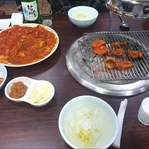 충무로쭈꾸미불고기 충무로본점 업체 관련 사진