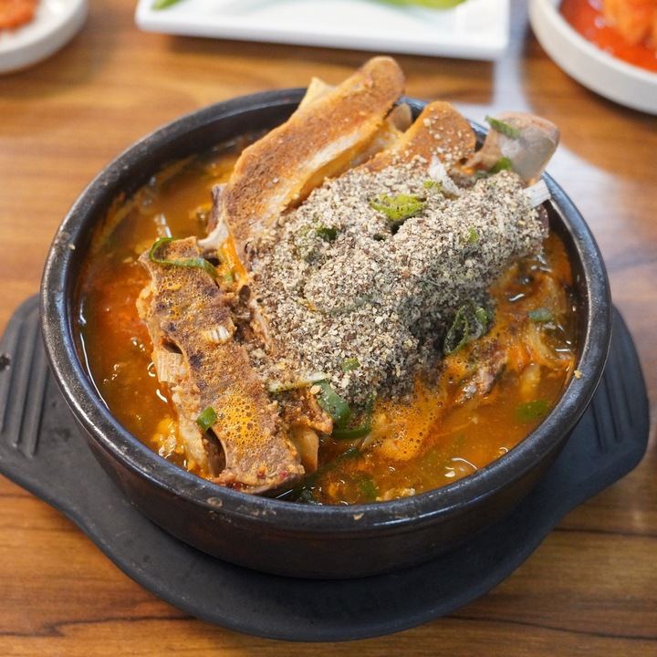 서울 송가네 감자탕 업체 관련 사진