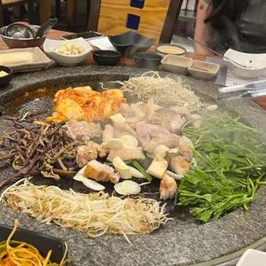 돌풍 업체 관련 사진