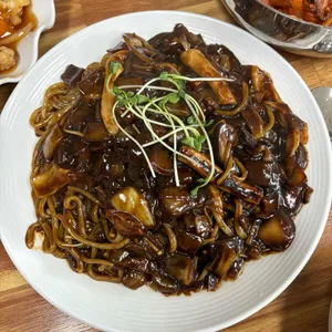 동산반점 업체 관련 사진