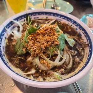 뭄알로이 업체 관련 사진