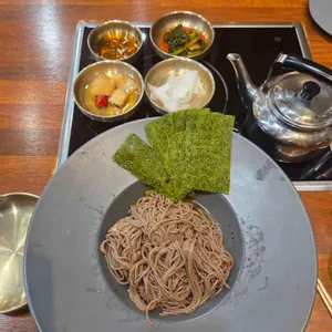 뱅뱅막국수 업체 관련 사진